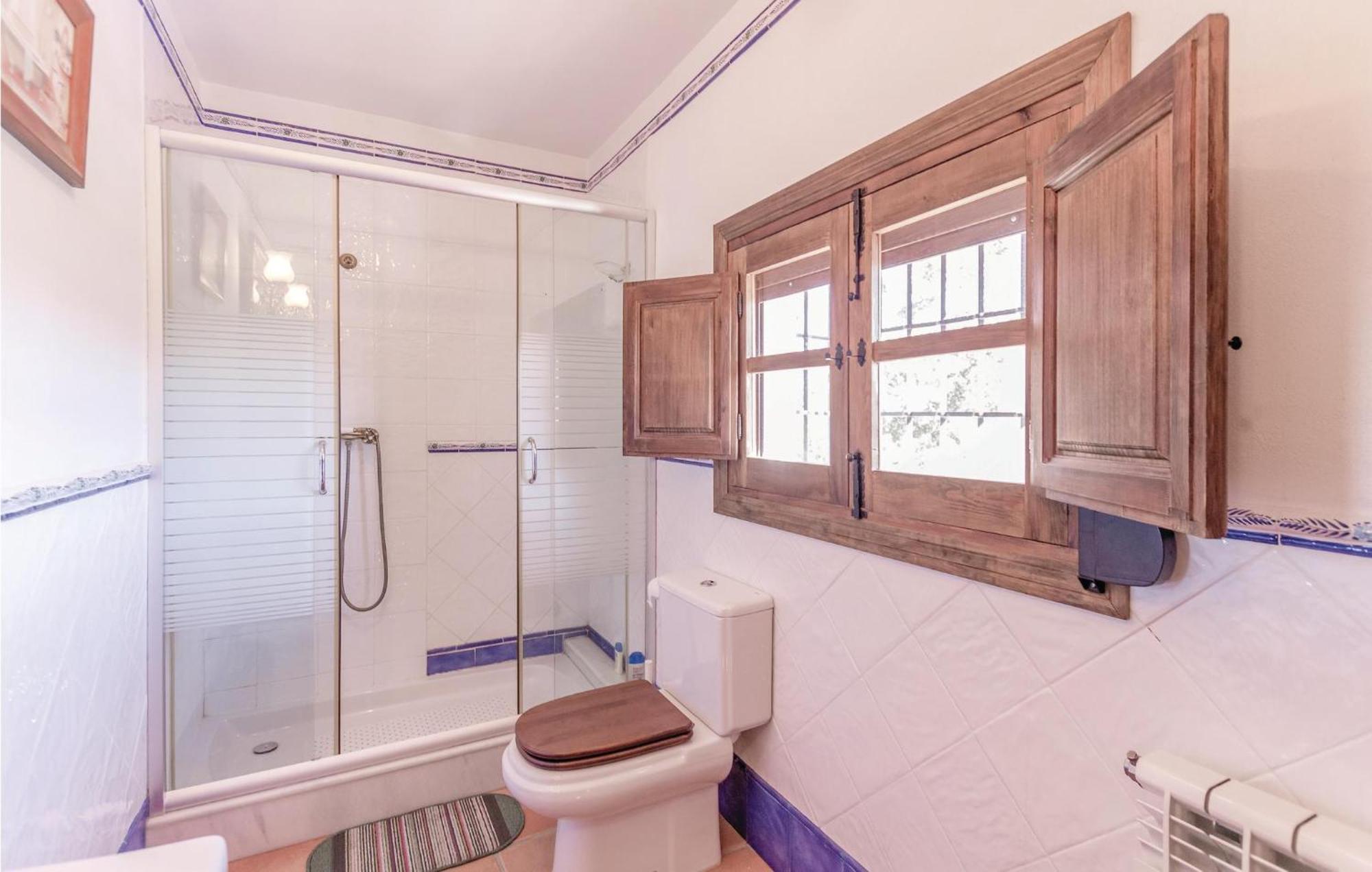 8 Bedroom Lovely Home In Iznájar المظهر الخارجي الصورة